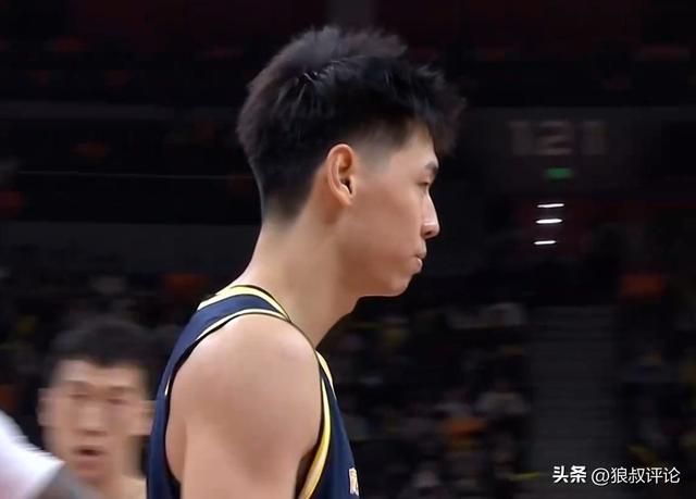 必威体育官方网站-加盟广东首秀！崔永熙5中1得2分3板 单挑赵继伟后仰跳投+追身大帽